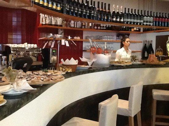 Carpaccio Ristorante Pizzeria Wine Bar